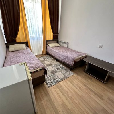 1-й корпус
люкс трехкомнатный четырехместный